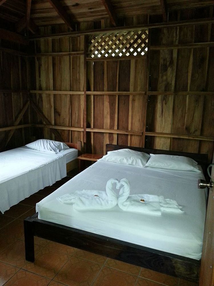 Cabinas La Catarata La Fortuna Bagian luar foto